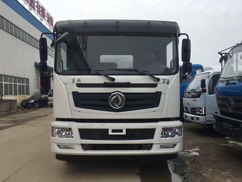 東風華神12方灑水車_12噸(12方)東風T5綠化灑水車價格