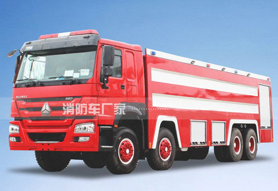 25噸重汽豪沃水罐消防車價(jià)格