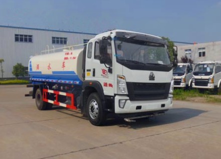 15噸灑水車(chē)報(bào)價(jià)表_重汽豪沃G5X-15噸綠化灑水車(chē)廠家價(jià)格