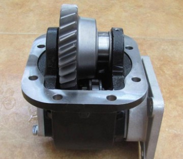 萬(wàn)里揚(yáng)WLY7TS60B變速箱取力器(HWP-W24/74CHQ)