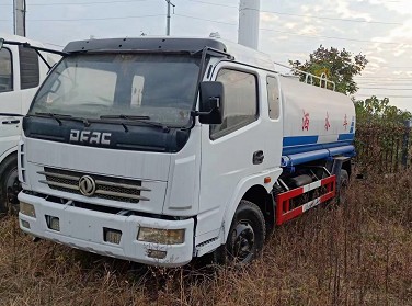 二手灑水車