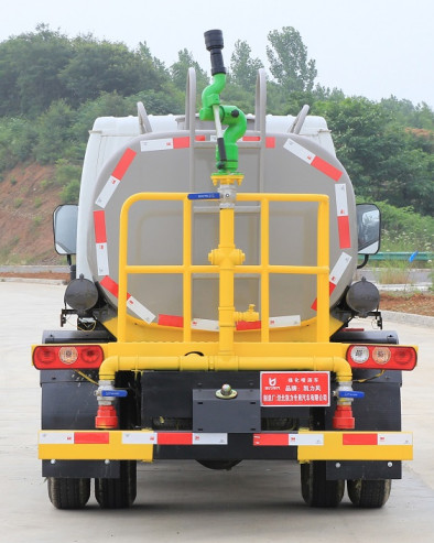 國六躍進福運2.5方藍牌灑水車